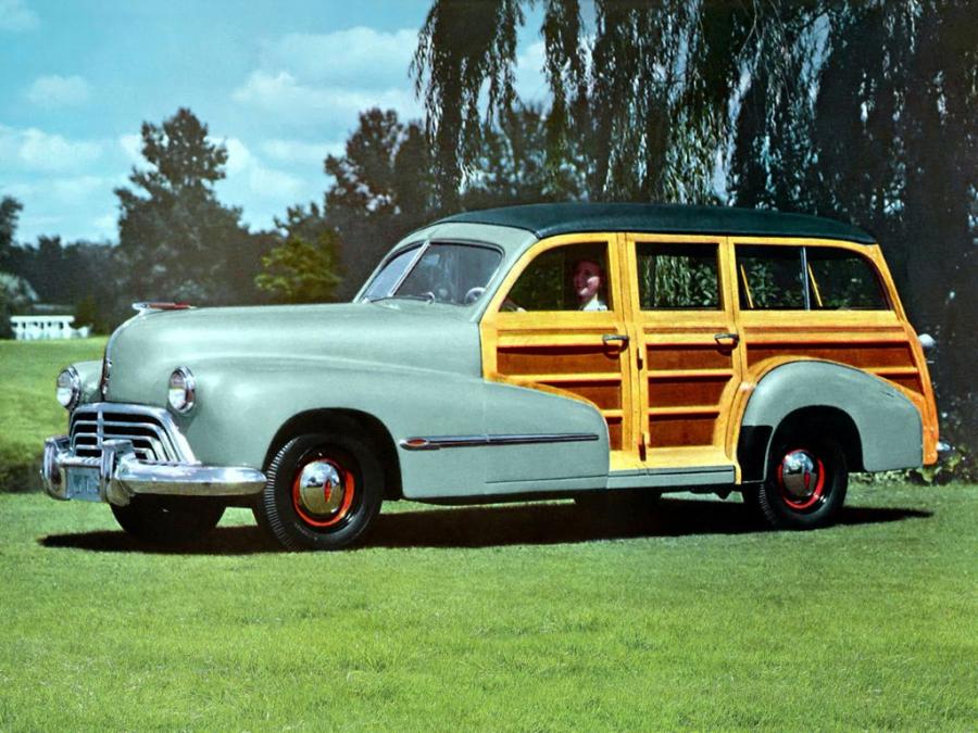  Oldsmobile Special 66 Station Wagon 1946 года  (фото 1 из 1)